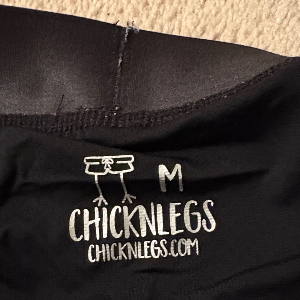 Women’s CHICKNLEGS running shorts - Picture 4 of 6